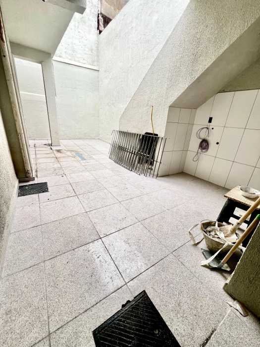 467a56b8-52d4-413a-8ff6-3d1c3a - 16