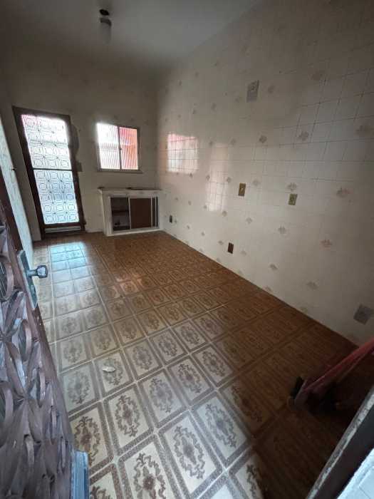 Conheça 54b71450-4eb0-44e2-967d-ac2f94 do imóvel - Casa de esquinha para venda na Vila Emil com 2 quartos e Terraço - SIAP20324 - 12 54b71450-4eb0-44e2-967d-ac2f94 - 12