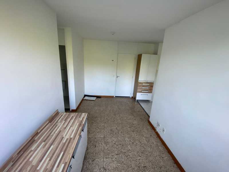 Conheça WhatsApp Image 2022-01-21 at 1 do imóvel - Apartamento 2 quartos à venda Vargem Pequena, Rio de Janeiro - R$ 175.000 - SVAP20597 - 12 WhatsApp Image 2022-01-21 at 1 - 12