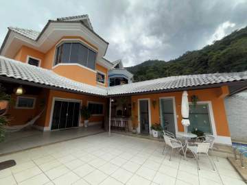 Magnifica casa triplex na Estrada dos Bandeirantes, Condominio Verde Mar - SVCN40128