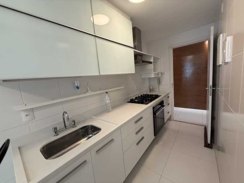 Conheça image00002. do imóvel - Excelente apartamento vazio, no Frames - SVAP30355 - 24 image00002. - 24