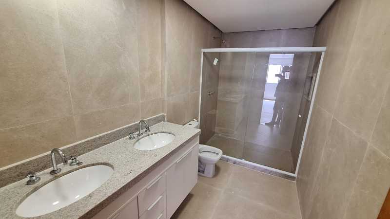 0db1fbb0-a2a3-439a-80af-6f22eb - 10