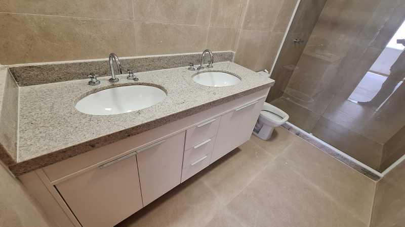 bc96909d-9b2b-45c5-b24e-fc2e1e - 18