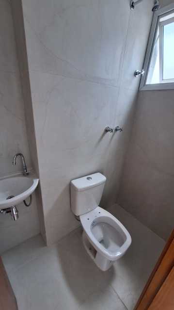 de67559e-7eff-49b9-a40f-913e44 - 24