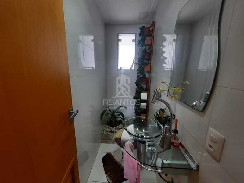 7ec2d69b-2c56-4782-8305-e5e71d - 9