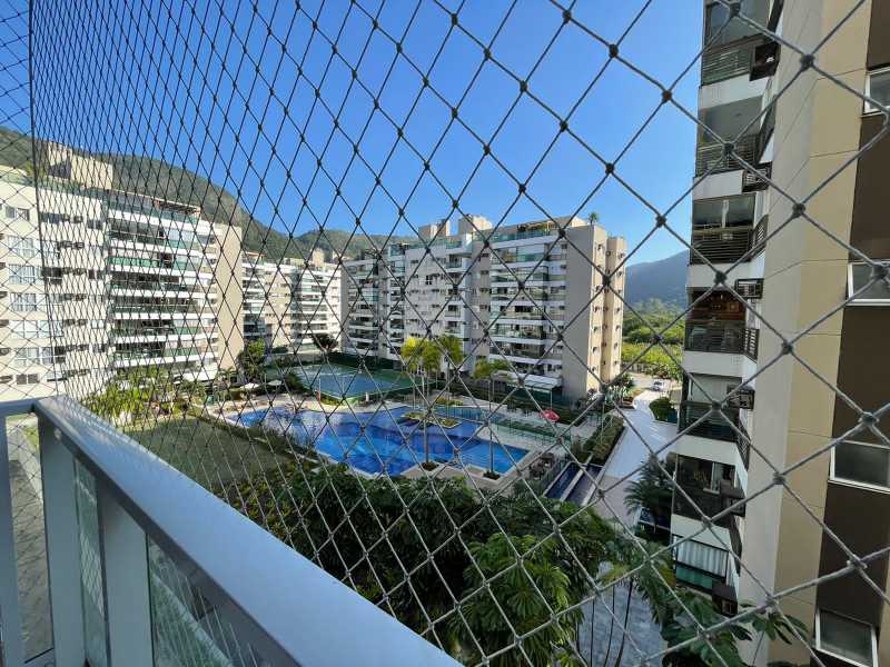 PHOTO-2025-11-21-09-27-01_27 - 21