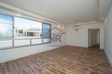 Ótima localização - Apartamento de 130m², em frente ao Tijuca Tênis Clube e a 280 metros da Praça Saens Peña. - NR001101