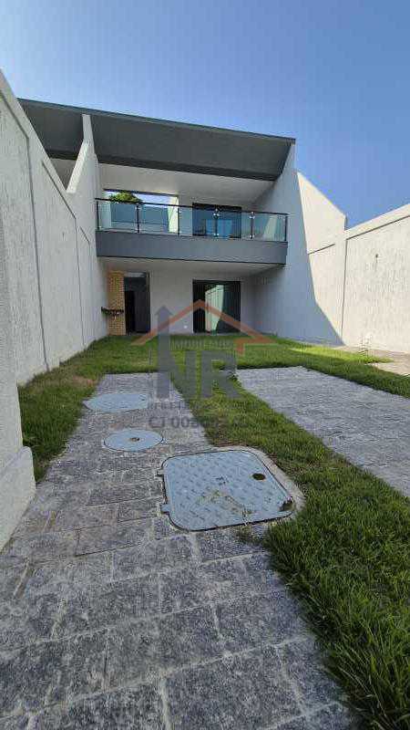 Conheça frente do imóvel - EXCELENTE CASA À VENDA NO CONDOMÍNIO VALE DOS TUCANOS NO CENTRO DA FREGUESIA! - NR001135 - 1 frente - 1
