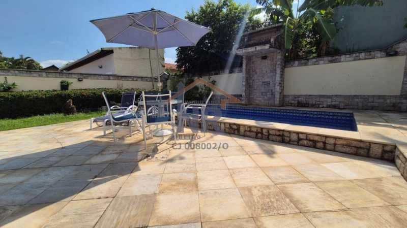 Conheça v3 do imóvel - Casa linear à venda em condomínio na rua Urussanga no Anil! - NR001258 - 3 v3 - 3