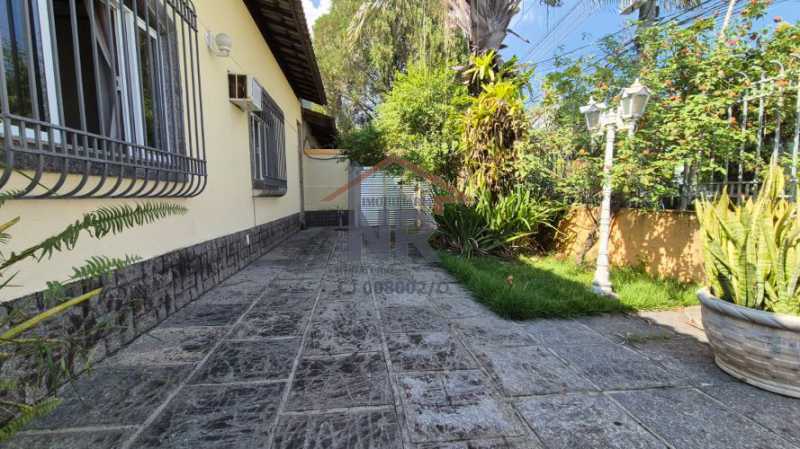 Conheça v17 do imóvel - Casa linear à venda em condomínio na rua Urussanga no Anil! - NR001258 - 17 v17 - 17