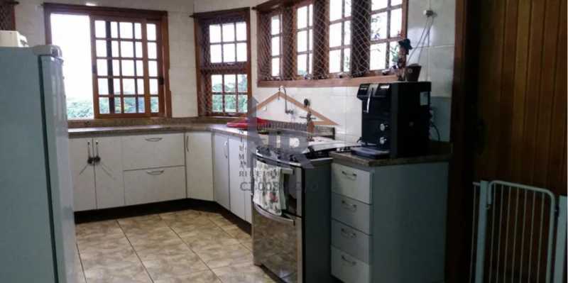 Conheça 1 do imóvel - Casa de Condomínio com 3 quartos a venda na Rua Isaac Newton - NR001307 - 9 1 - 9