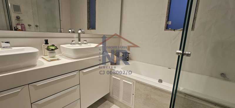 Conheça 20250709_173444 do imóvel - Freguesia, Estrada do Bananal - Casa moderna em condomínio fechado com 3 suítes e com área gourmet fechado e com ar condicionado - NR001317 - 16 20250709_173444 - 16