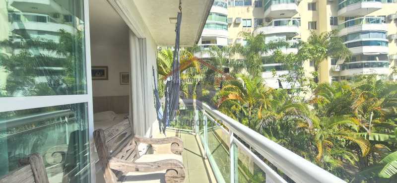 20251125_150000 - 15