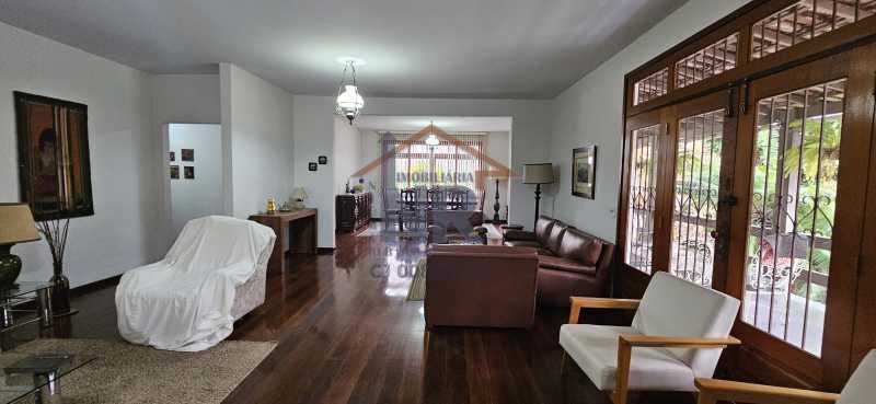 20251219_102744 - 10