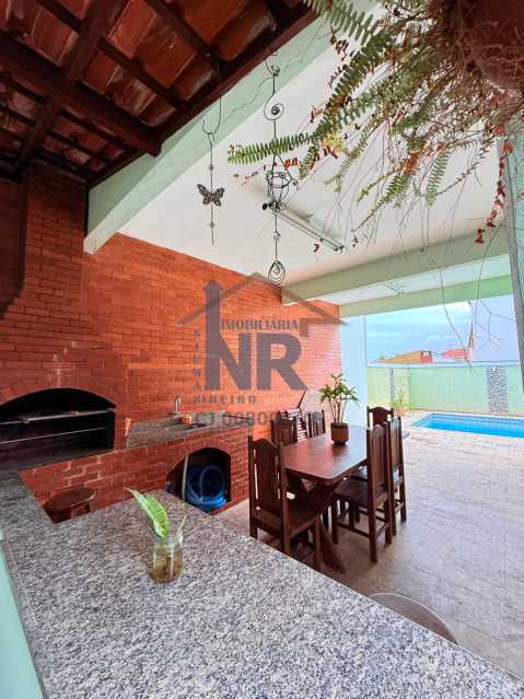 12027_G1763476863 - 10