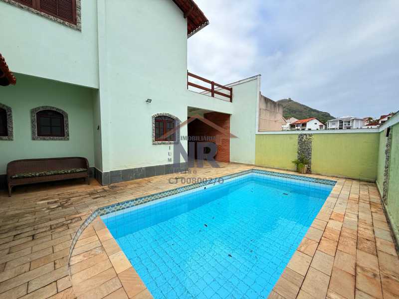 12027_G1763476864 - 11