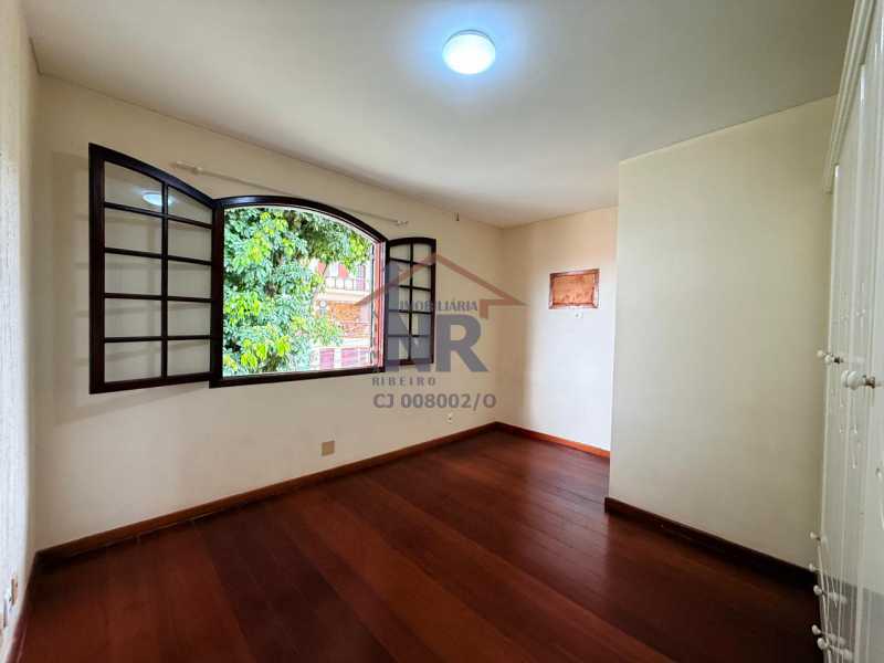 12027_G1763476876 - 17