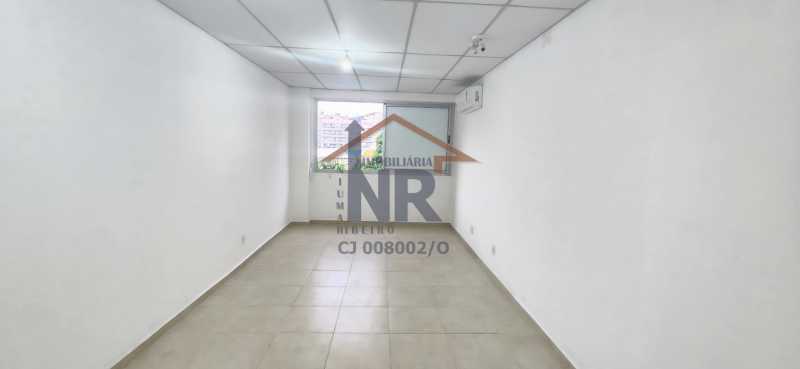 SALA 741. 310. 7 - 4