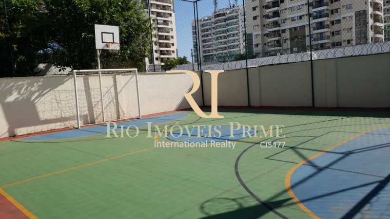 QUADRA POLIESPORTIVA - 14