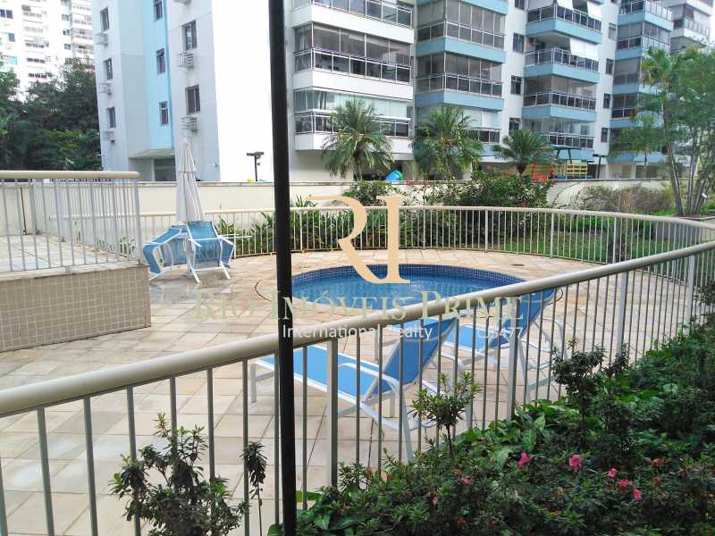 PISCINA INFANTIL - 2