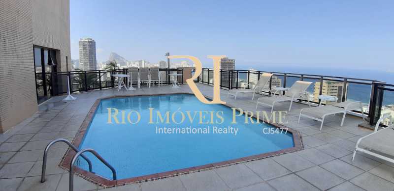 PISCINA - 1