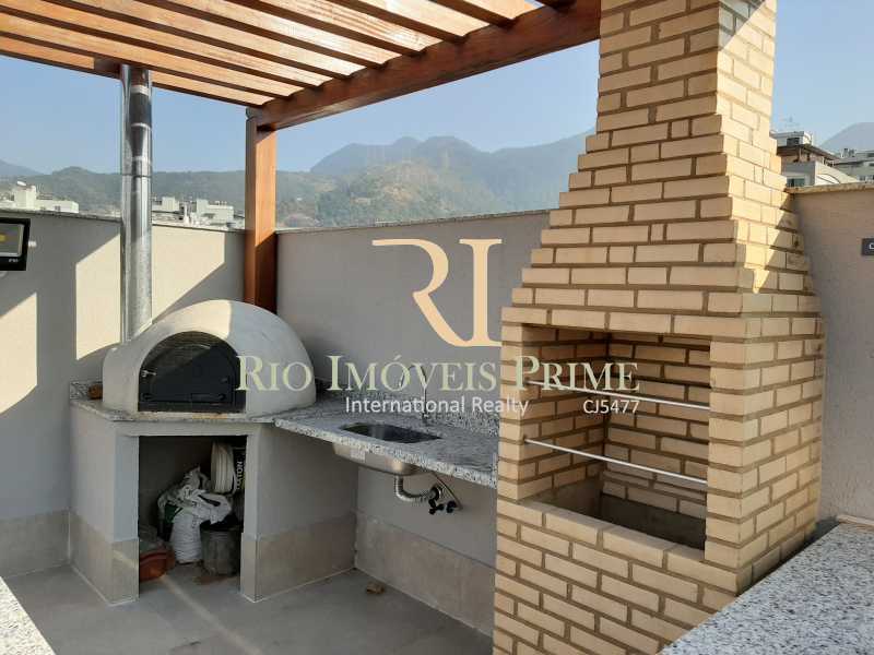 CHURRASQUEIRA E FORNO À GÁS - 3