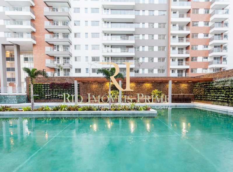 PISCINA EXTERNA - 2