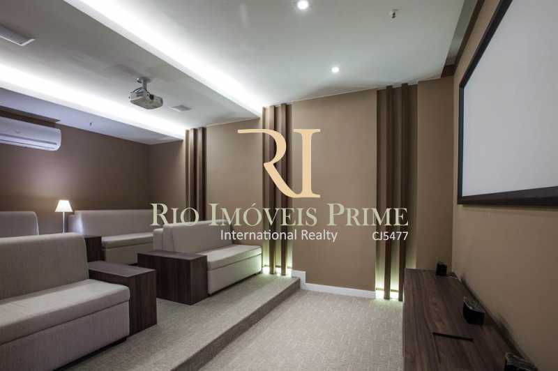 SALA DE CINEMA - 19