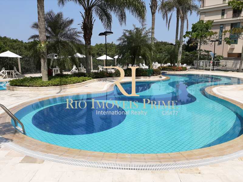 PISCINAS - 1