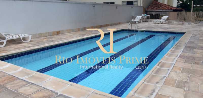 1 PISCINA - 1