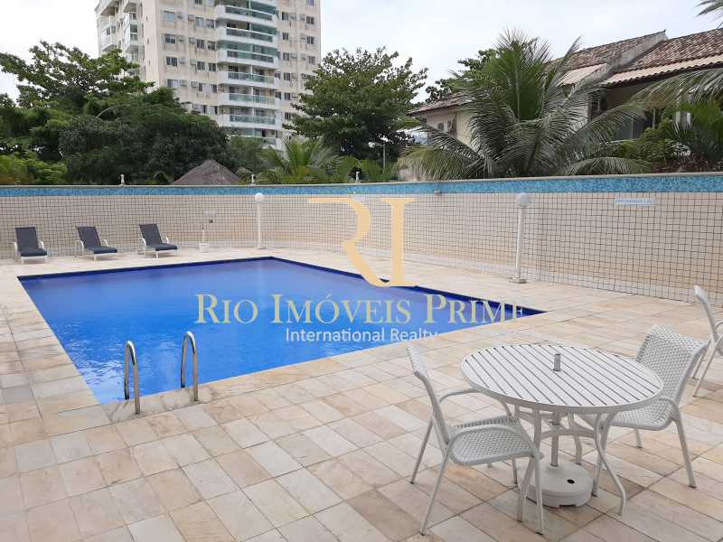 PISCINA - 1