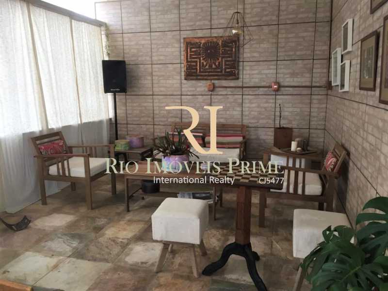 SALA DE JOGOS. - 9
