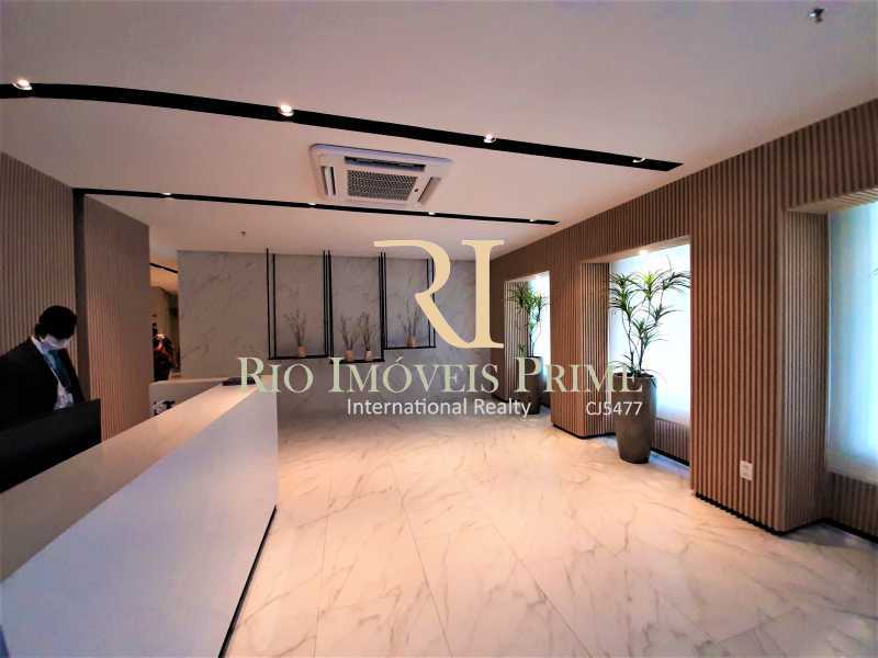 HALL ELEVADORES - 17