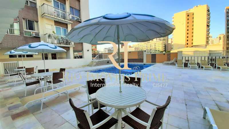 PISCINA - 1