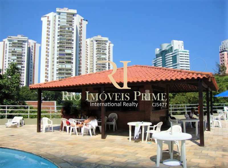 BAR DA PISCINA - 3
