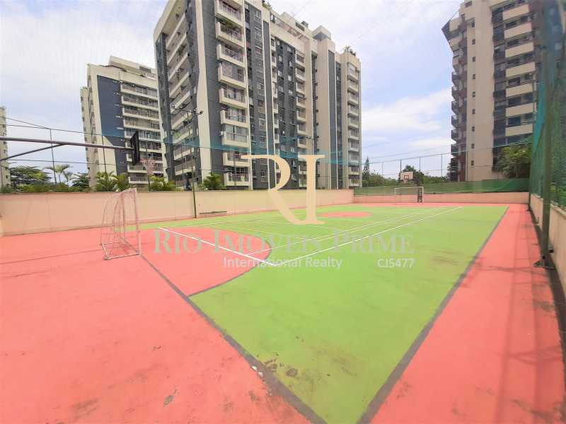 QUADRA DE ESPORTES - 7