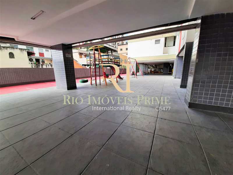 PLAYGROUND - 13