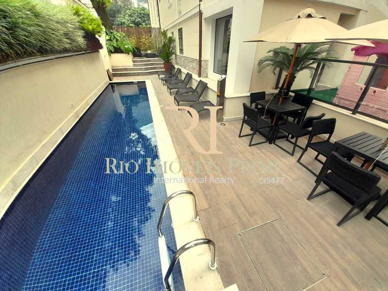 PISCINA - 2
