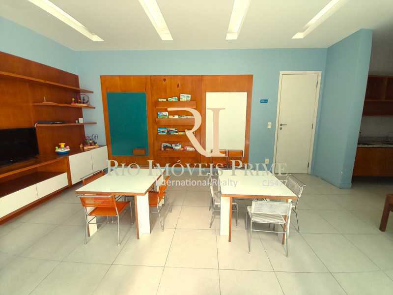 BRINQUEDOTECA - 9