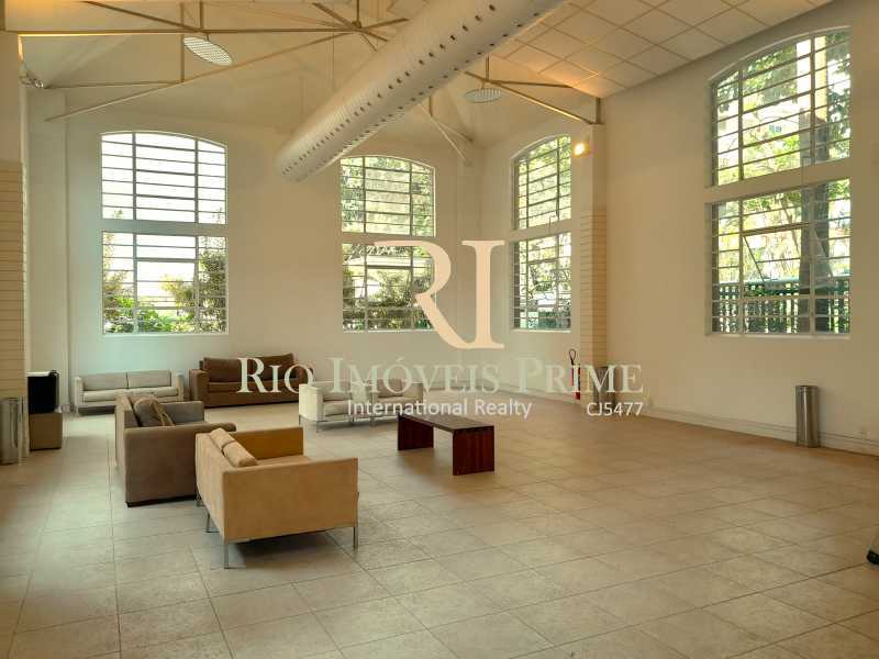 SALÃO PARA EVENTOS - 12