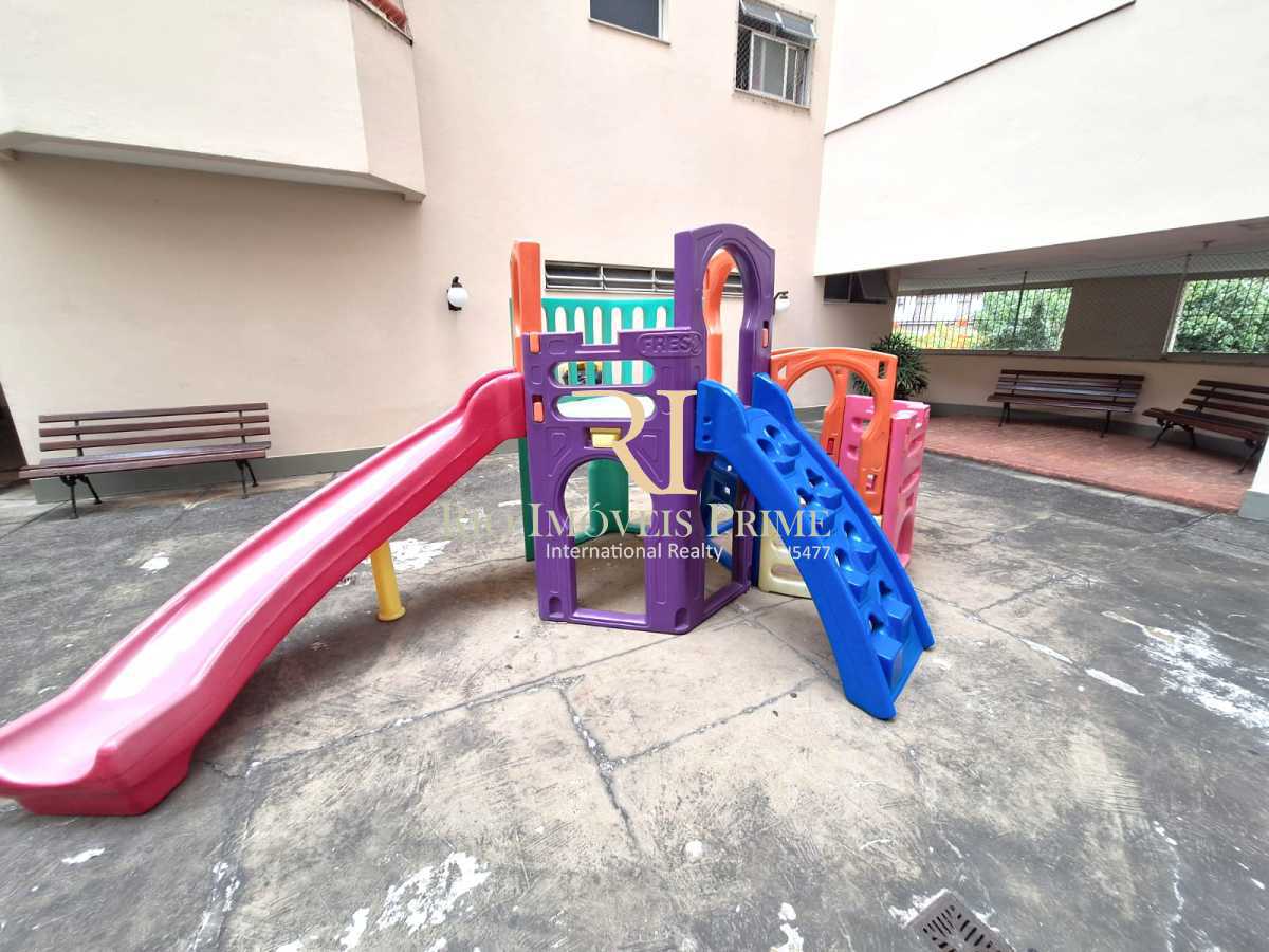 PARQUINHO EXTERNO. - 5