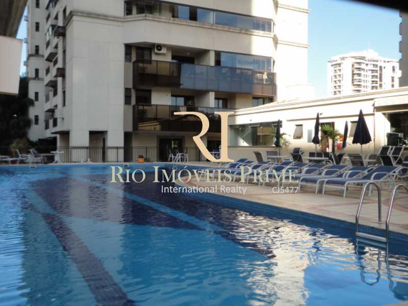 36 PISCINA - 7