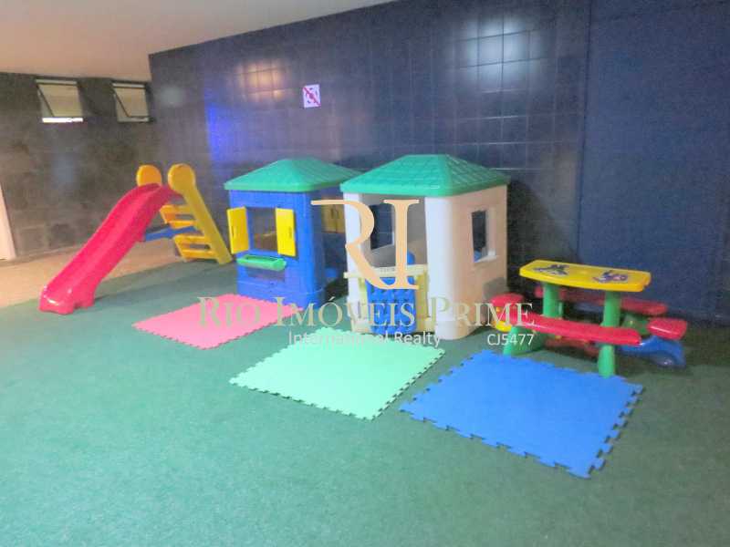 37 BRINQUEDOS - 8