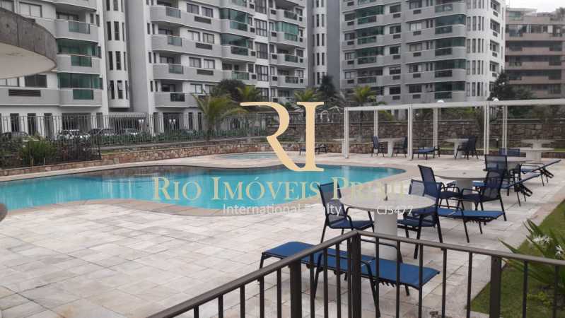 PISCINA - 2