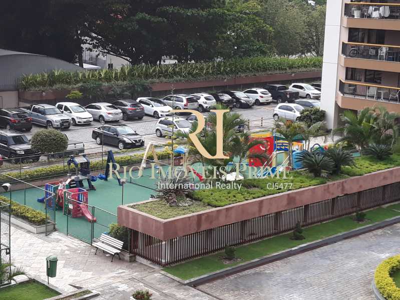 31 ÁREA LAZER - 2