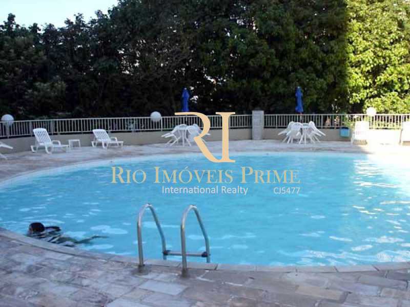 PISCINA - 1