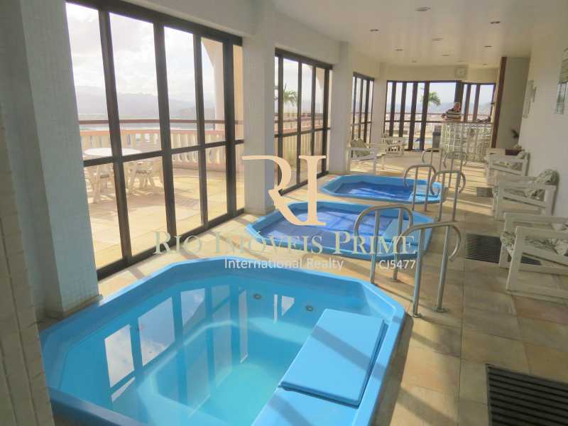 SPA COM HIDROMASSAGEM - 2