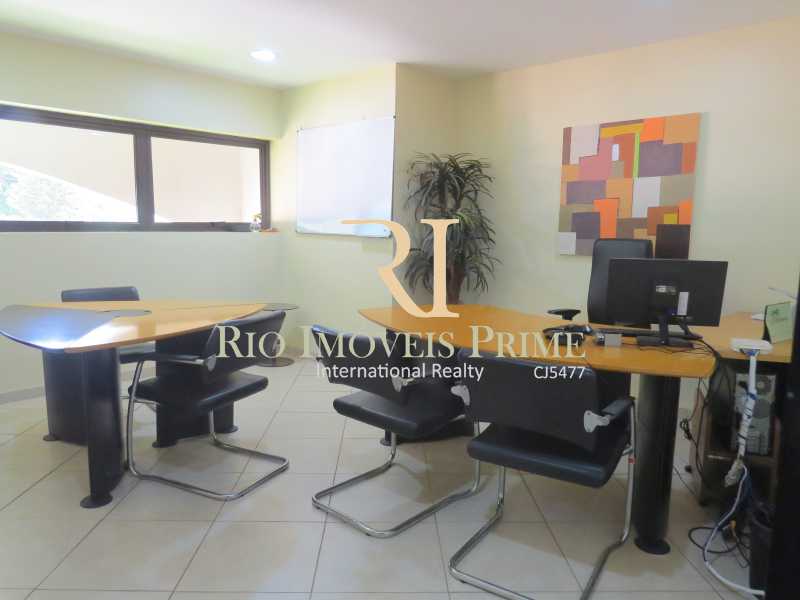 HOME OFFICE - 12