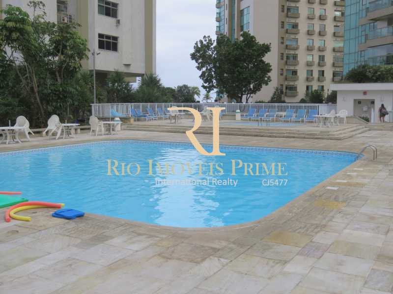 PISCINAS ADULTO E INFANTIL - 1
