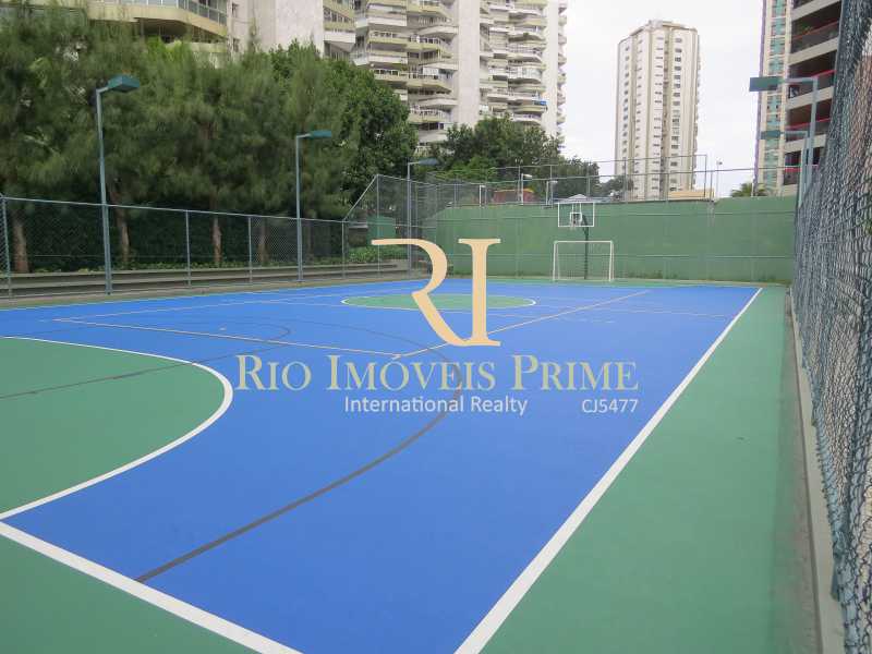 QUADRA POLIESPORTIVA - 4